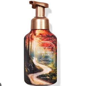 🍁🍃 BBW  Warm Amber & Oak Foaming Hand Soap NEW